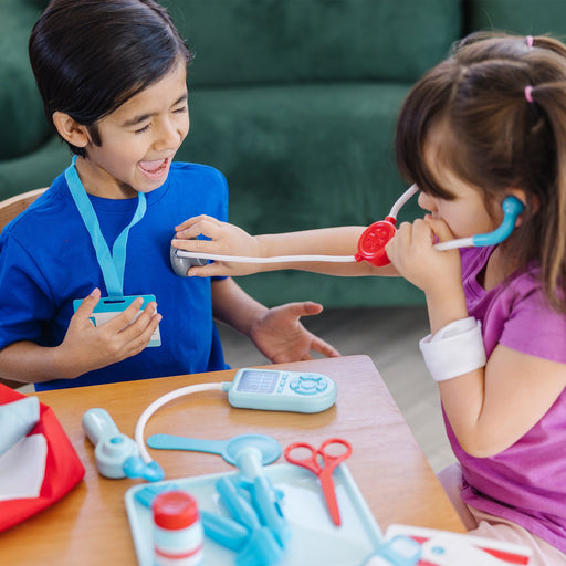 EAN 681147005358 - Melissa & Doug MPP PYS GetWell Doctors Kit Plyst GML imagen 2