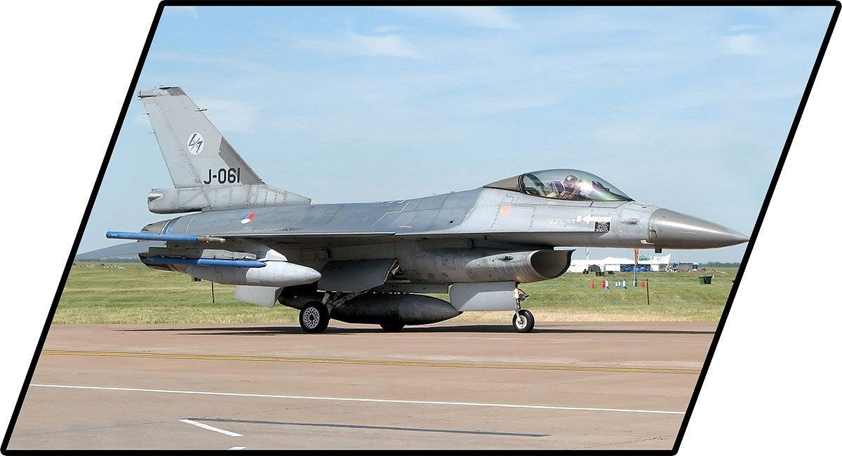 EAN 5902251058968 - COBI F-16AM Fighting Falcon imagen 14
