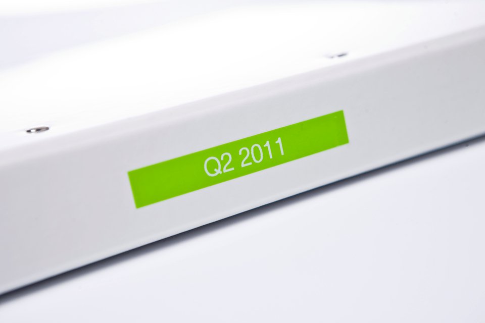 EAN 0012502626176 - Brother TZE-MQG35 cinta para impresora de etiquetas TZ imagen 2