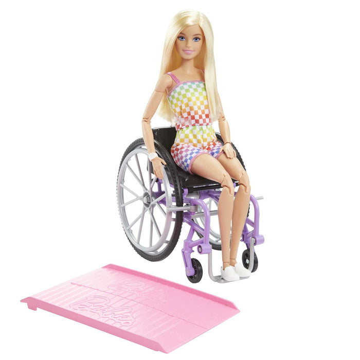 EAN 194735094127 - Barbie Fashionistas HJT13 muñeca imagen 2