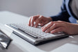 EAN 8717399992220 - BakkerElkhuizen S-board 840 teclado Oficina USB AZERTY Francés Gris claro, Blanco imagen 4