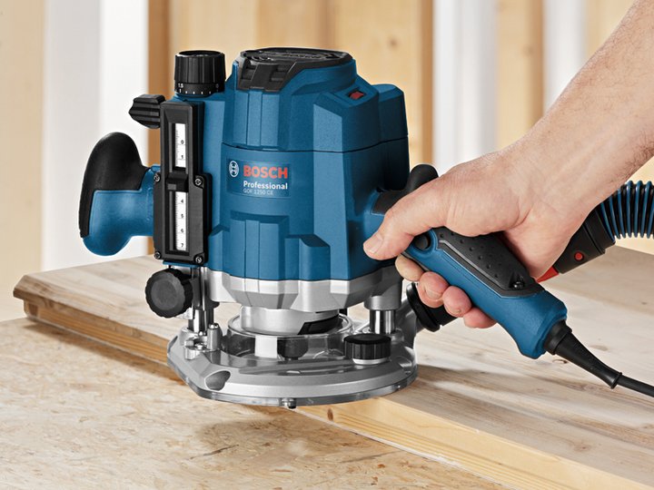 Fresadora  Bosch Professional Gof 1250 Ce Azul, 1.250 Vatios 601626000