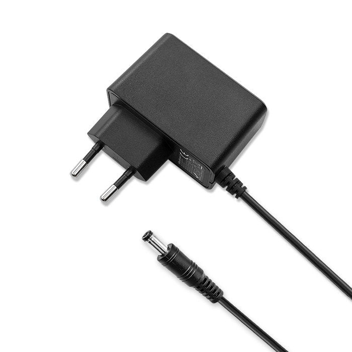 EAN 5901878524047 - Qoltec 52404 adaptador e inversor de corriente Interior 6 W Negro imagen 6