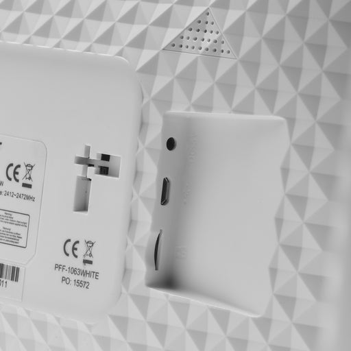 EAN 5706751060601 - Denver PFF-1063WHITE marco fotográfico digital Blanco 25,6 cm (10.1") Pantalla táctil Wifi imagen 2
