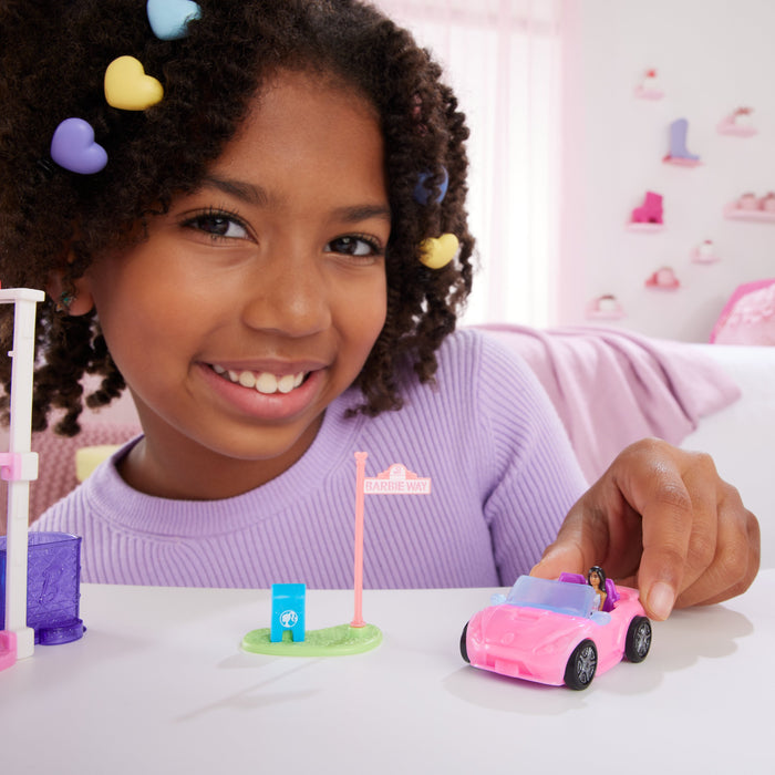 EAN 0194735245215 - Barbie Mini BarbieLand HYF42 accesorio para muñecas Estuche de juego de muñeca imagen 2