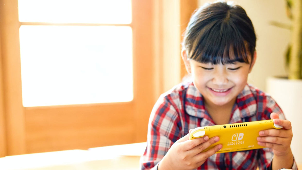 EAN 0045496452681 - Nintendo Switch Lite videoconsola portátil 14 cm (5.5") 32 GB Pantalla táctil Wifi Amarillo imagen 8