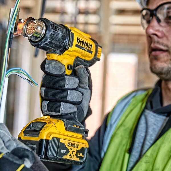 EAN 5035048722886 - DeWALT DCE530N-XJ pistola de calor Pistola de aire caliente 190 l/min 530 °C Amarillo imagen 7