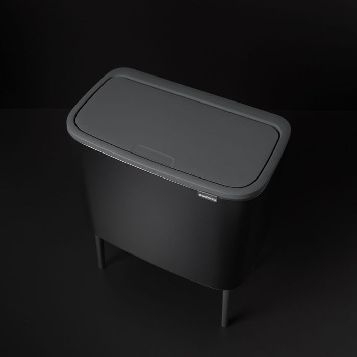 EAN 8710755316203 - Brabantia 316203 papelera 34 L Rectangular Acero Negro imagen 9
