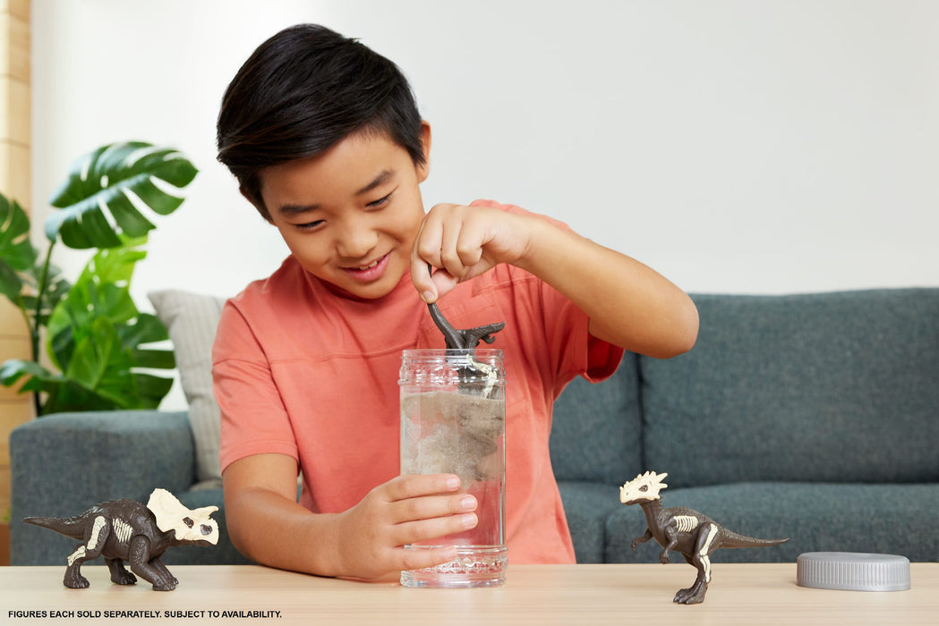 EAN 194735280810 - Jurassic World JDC52 figura de juguete para niños imagen 2