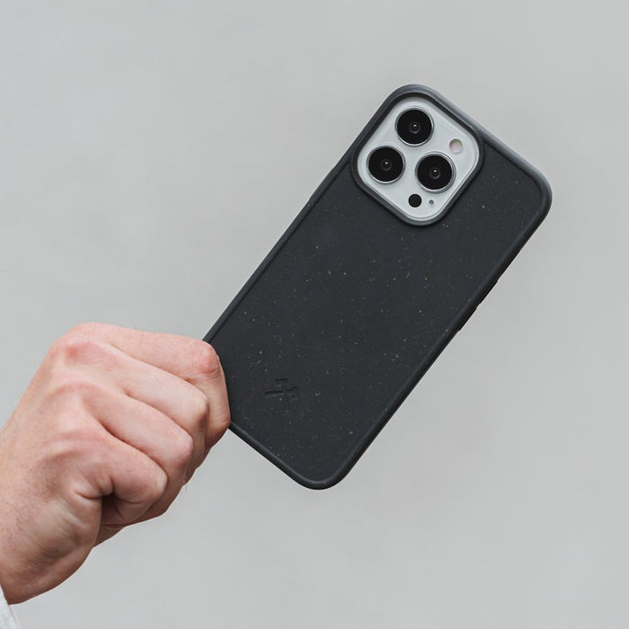 EAN 4260750593399 - Woodcessories Bio Case MagSafe funda para teléfono móvil 15,5 cm (6.12") Negro imagen 2