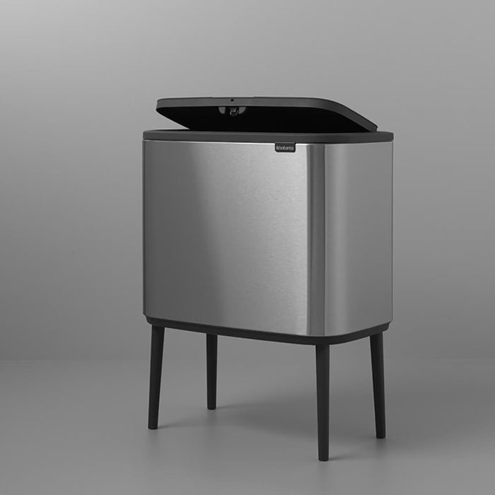 EAN 8710755316081 - Brabantia 316081 papelera 33 L Rectangular Acero inoxidable Negro, Acero inoxidable imagen 11