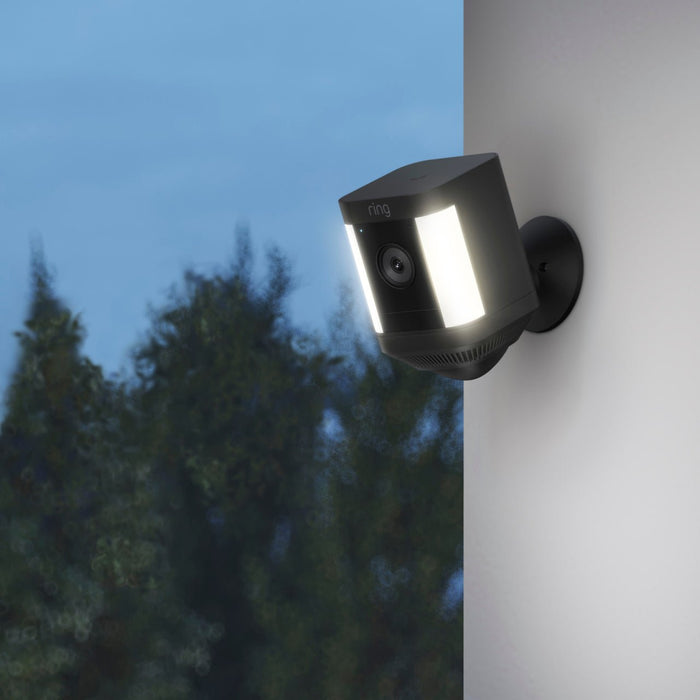 EAN 0840268946937 - Ring Spotlight Cam Plus Battery Caja Cámara de seguridad IP Exterior 1920 x 1080 Pixeles Techo/pared imagen 2