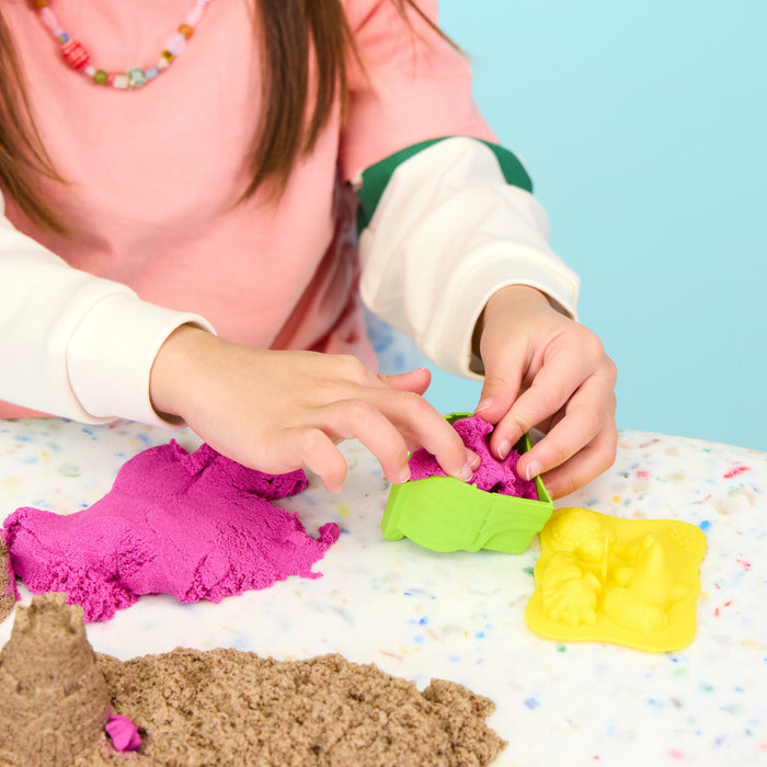 Spinmaster Kinetic Sand - Strand Abenteuer Set (Con 907 Gramm Arena In 3 Colores) 6076422