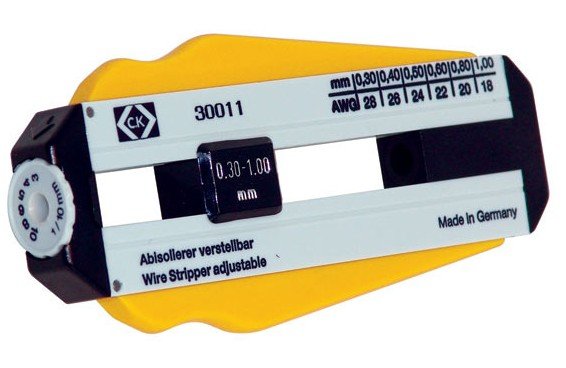 C.K 330011 - Pelacables