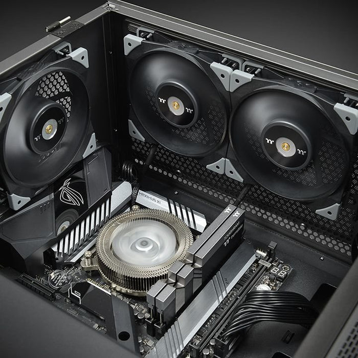 EAN 4713227520003 - Thermaltake TOUGHFAN 12 Carcasa del ordenador Ventilador 12 cm Negro 2 pieza(s) imagen 6