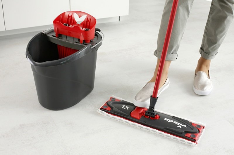 EAN 4023103212022 - Vileda Ultramax XL Box fregona Seca y húmeda Microfibra Negro, Rojo imagen 3