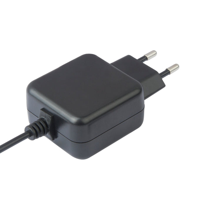 EAN 5901720135841 - Akyga AK-TB-16 adaptador e inversor de corriente Interior 15 W Negro imagen 1