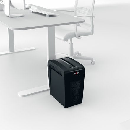 EAN 5028252615310 - Rexel Secure X10-SL triturador de papel Corte cruzado 55 dB Negro imagen 3