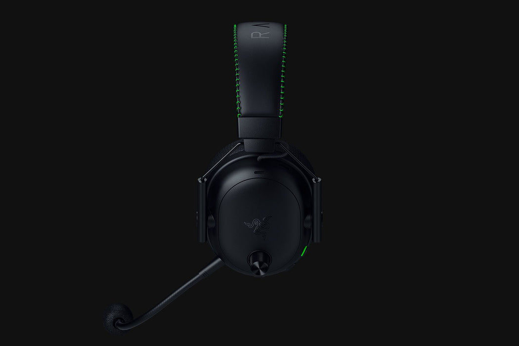 EAN 8887910061190 - Razer BlackShark V3 Pro Auriculares Inalámbrico y alámbrico Diadema Juego USB tipo A Bluetooth Negro imagen 4