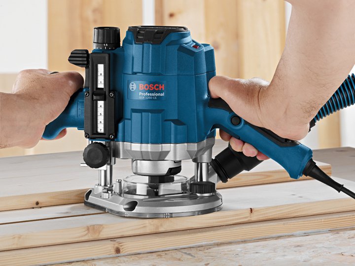 Fresadora  Bosch Professional Gof 1250 Ce Azul, 1.250 Vatios 601626000