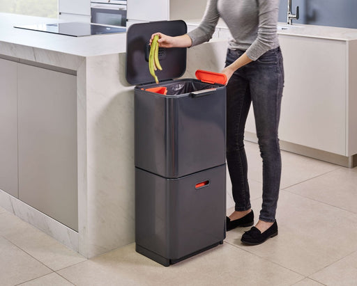 EAN 5028420001037 - Joseph Joseph Totem Max 60 L 2 cesta(s) Grafito, Naranja imagen 2