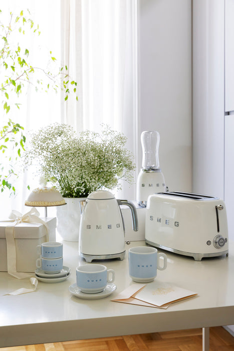 EAN 8017709290719 - Smeg KLF03WHMEU tetera eléctrica 1,7 L 2400 W Blanco imagen 14