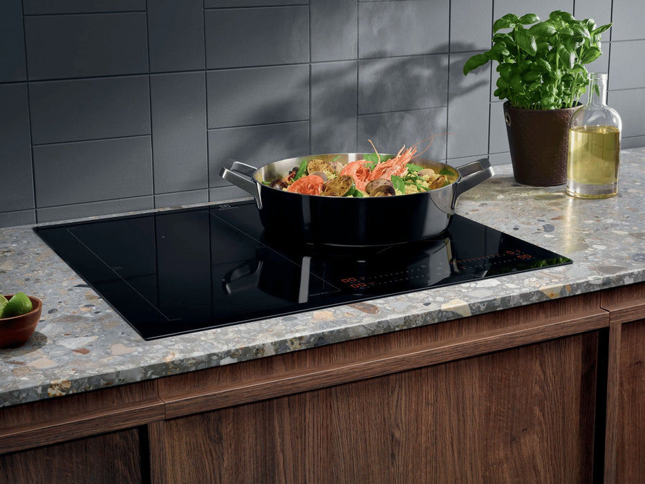 EAN 7333394032092 - Electrolux EIS62453 Negro Integrado 60 cm Con placa de inducción 4 zona(s) imagen 12