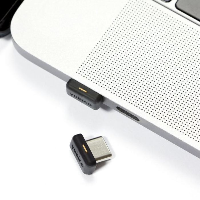 EAN 5060408461396 - Yubico YubiKey 5C Nano FIPS imagen 2