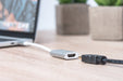 EAN 4016032385950 - Digitus DA-70836 adaptador de cable de vídeo 0,2 m USB Tipo C Plata imagen 2