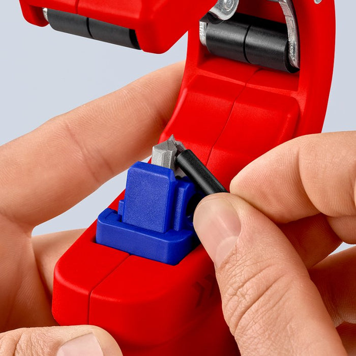 EAN 4003773087809 - Knipex 90 23 01 BK cortatubos manual Cortador para tubos imagen 45