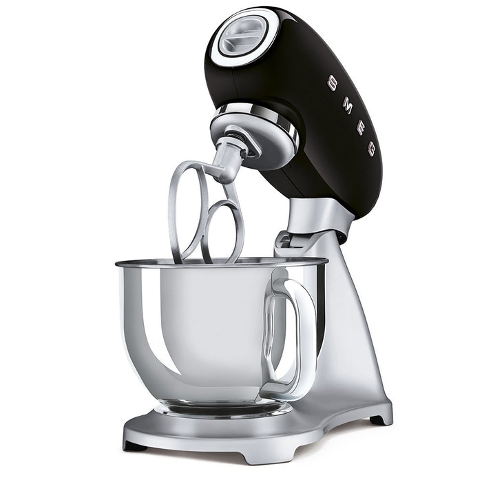 EAN 8017709269128 - Smeg SMF02BLEU batidora Batidora de varillas 800 W Negro imagen 2