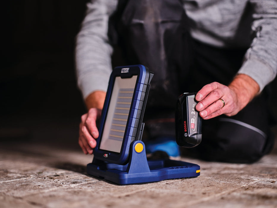 Rapid 18v Work Light Bwl2400 Blue 2400lm 5000k Ip20 Tiltable Head