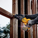 EAN 5035048739549 - DeWALT DCS386NT-XJ sierra recíproca 3000 spm Negro, Amarillo imagen 6
