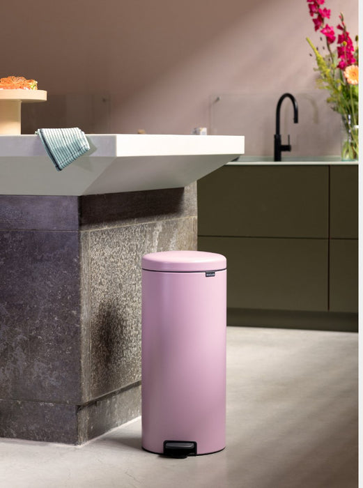 Brabantia Treteimer Newicon 30 L Lilac Pink