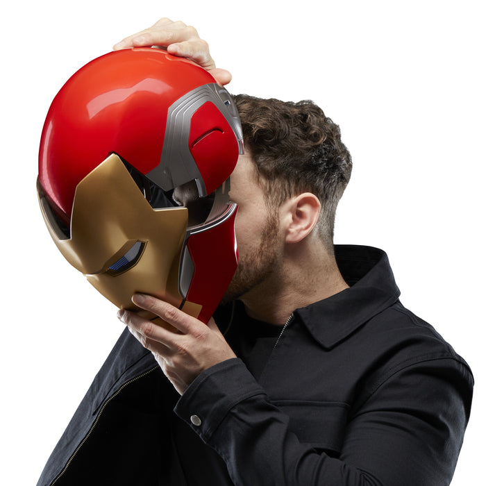 EAN 5010996217400 - Marvel Iron Man Premium Electronic Helmet imagen 6