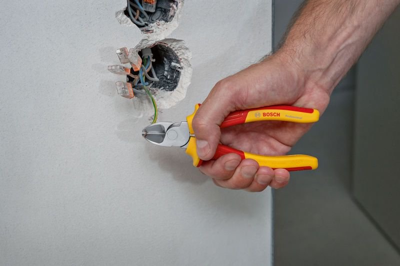 EAN 4053423246469 - Bosch 1.600.A02.ND9 Alicates cortaalambres imagen 2