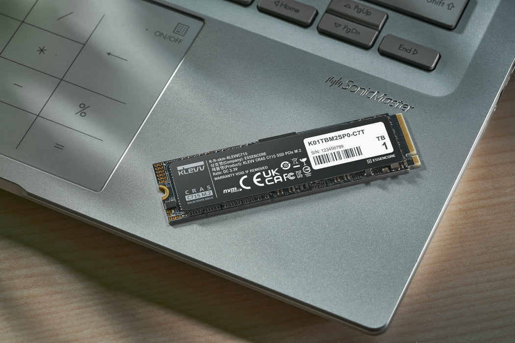 EAN 4895194901815 - Klevv CRAS C715 1 TB M.2 PCI Express 3.0 NVMe 3D TLC NAND imagen 15