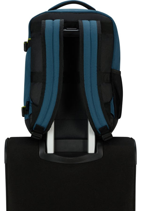 EAN 5400520240682 - American Tourister Take2cabin S mochila Mochila informal Azul Tereftalato de polietileno reciclado (rPET) imagen 3