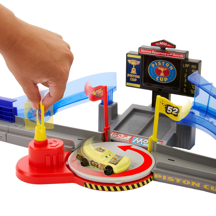 EAN 0194735334612 - Disney Pixar Cars JHL42 vehículo de juguete imagen 3