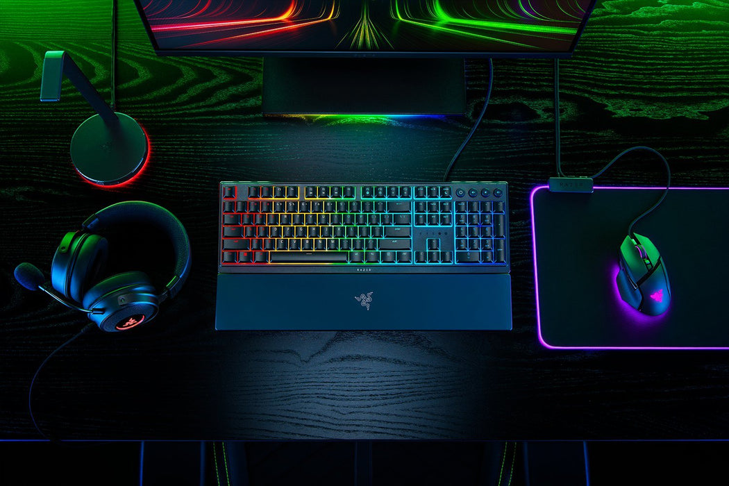 EAN 8886419348658 - Razer Ornata V3 - US teclado Juego USB Inglés Negro imagen 2