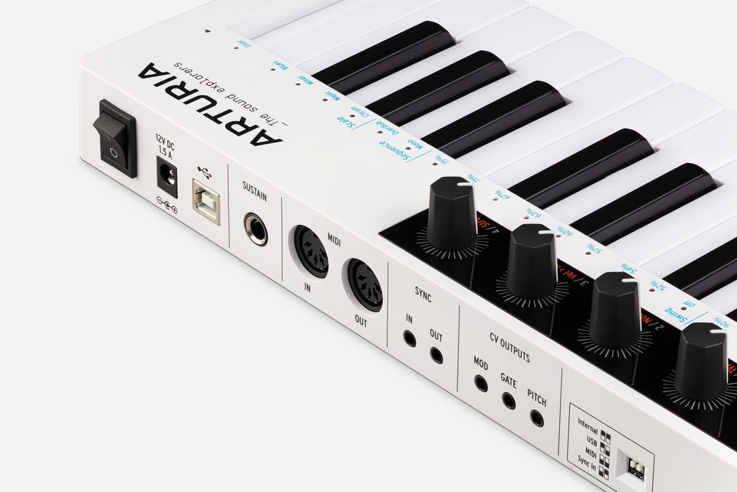 EAN 3760033531540 - Arturia KeyStep 37 teclado MIDI 37 llaves USB Blanco imagen 14