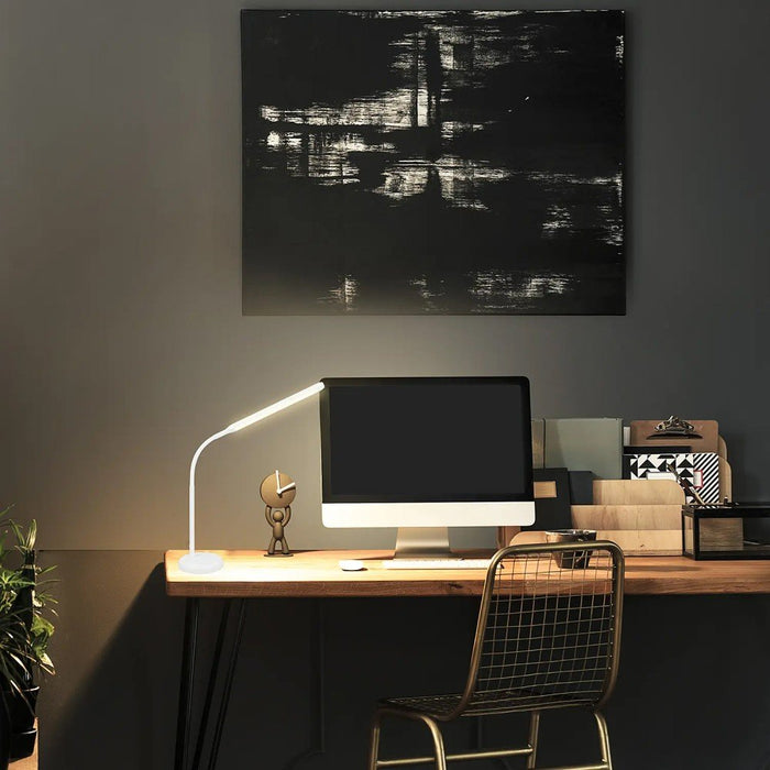 Techly I-Lamp-Dsk10 Lámpara Led De Escritorio Táctil De 5.5w Con Cargador Qi De 15w