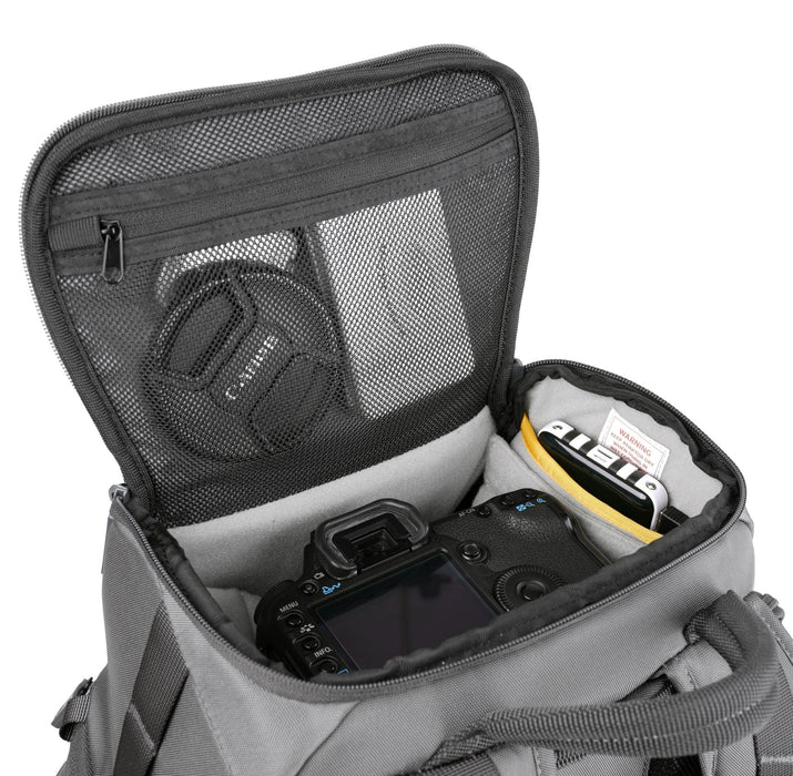 EAN 4719856250182 - Vanguard VEO ADAPTOR R44 BK estuche para cámara fotográfica Mochila Negro imagen 13