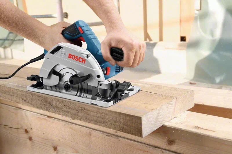 EAN 4059952636733 - Bosch GKS 55+ GCE + FSN 1400 16,5 cm Negro, Azul 4700 RPM 1350 W imagen 3