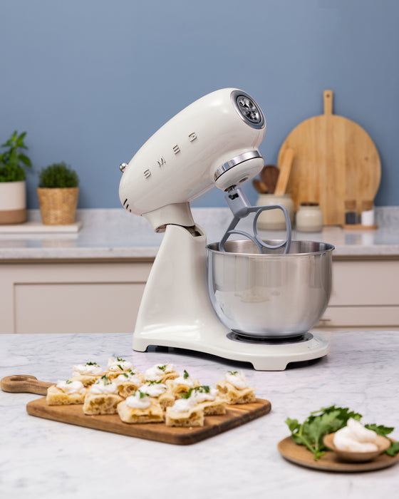 Smeg Küchenmaschine Multif. Smf05creu, 4.8l, 1000w, Cremefarben
