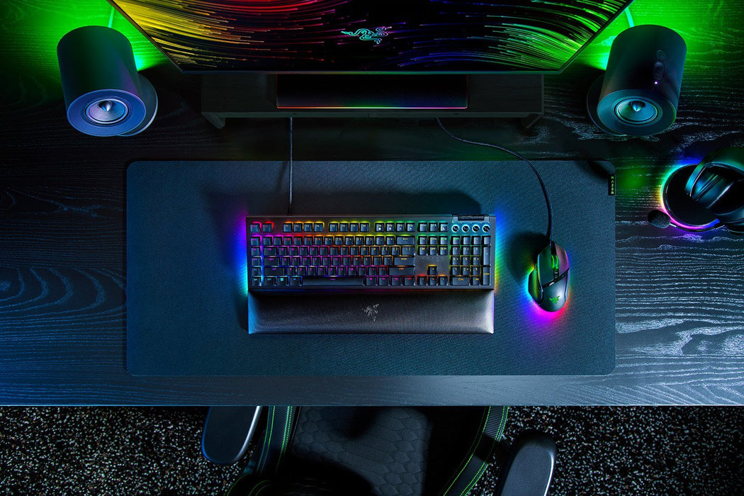 EAN 8887910072387 - Razer BlackWidow V4 teclado Juego USB QWERTY Alemán Negro imagen 2