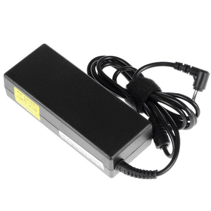 EAN 5902701410636 - Green Cell AD02P adaptador e inversor de corriente Interior 90 W Negro imagen 3