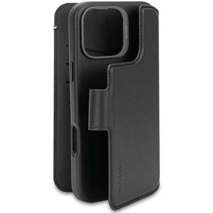Decoded Leather Detachable Wallet Iphone 16 Pro Max Black