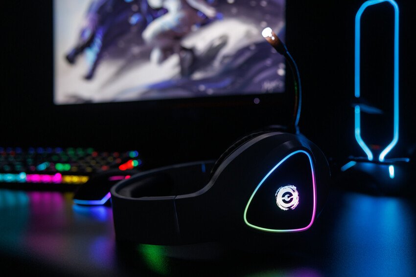 Canyon Gh-6 - Shadder Gaming Headset - Usb   2x 3.5mm Jack - 2m Cable - Multicolor Rgb Backlight
