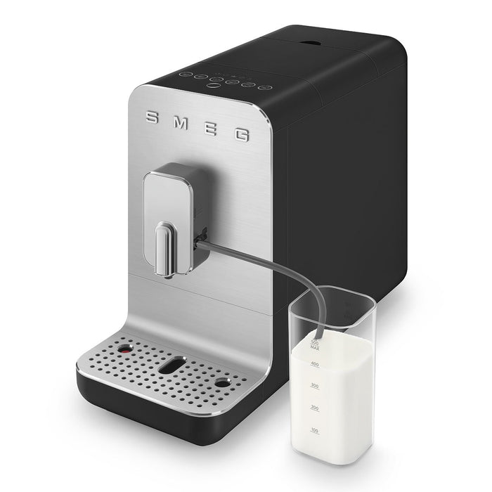 EAN 8017709334970 - Smeg BCC13BLMEU cafetera eléctrica Totalmente automática Máquina espresso 1,4 L imagen 22